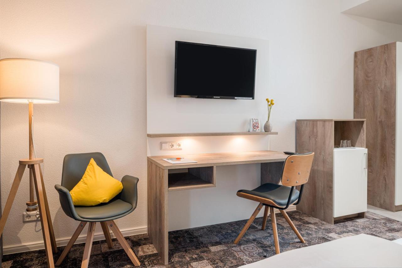 Stadthotel Lohne, Self Check In, Mit Baeckerei Und Cafe Lohne  Luaran gambar